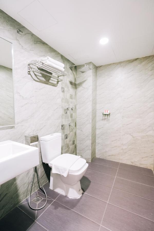 Greystone Midaris Hotel Куала-Лумпур Экстерьер фото