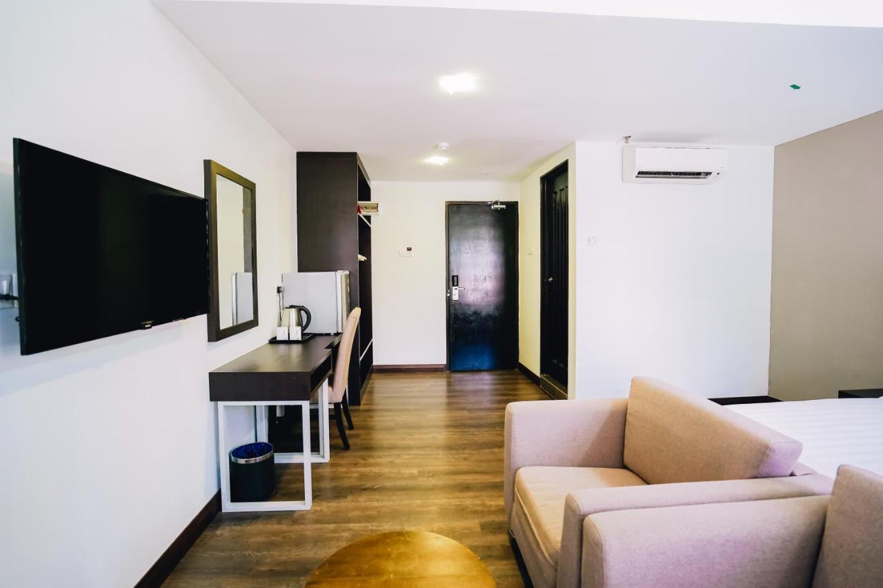 Greystone Midaris Hotel Куала-Лумпур Экстерьер фото