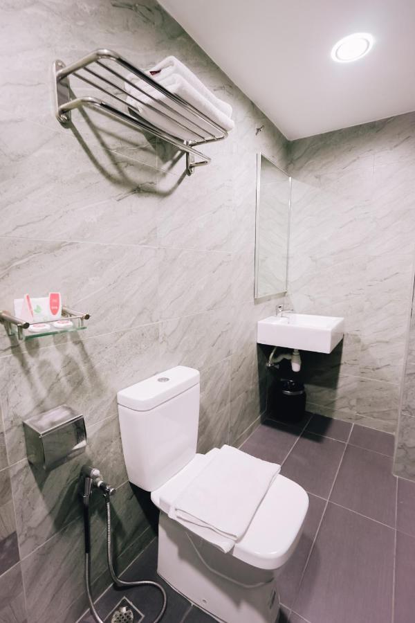 Greystone Midaris Hotel Куала-Лумпур Экстерьер фото
